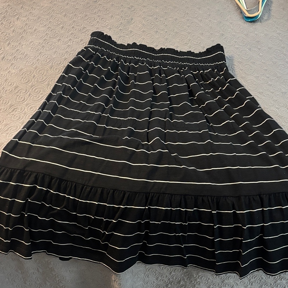 DownEast Black and White A-Line Skirt